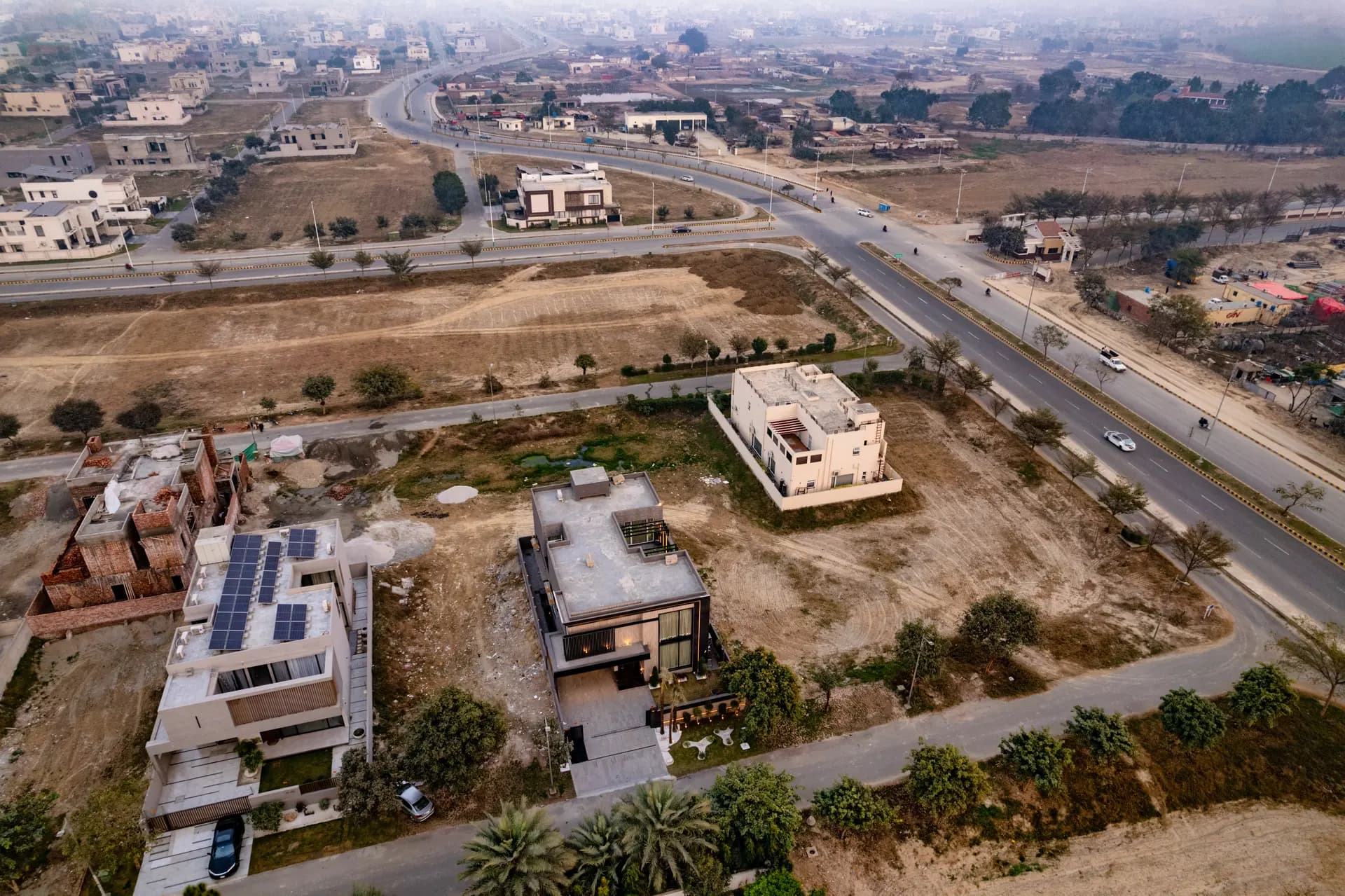 418-M aerial view photograph 7