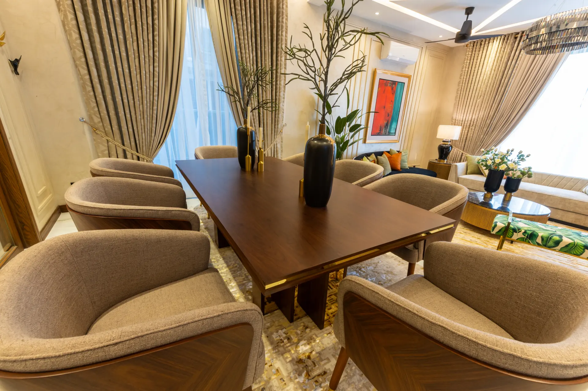 493-L dining room photograph 4