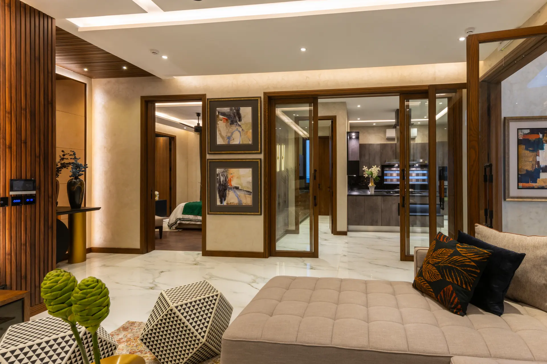 493-L lounge photograph 13