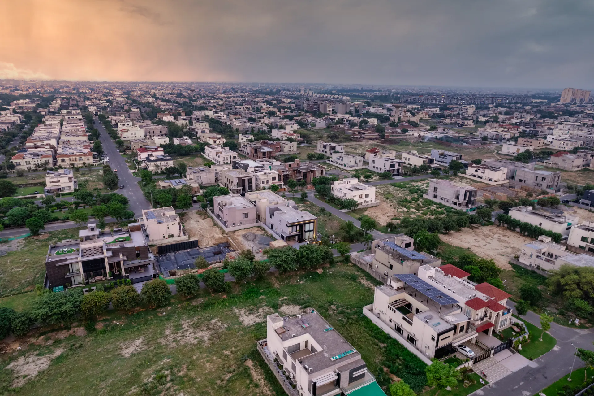 895-L — aerial view photograph 7